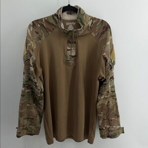 Vertx camouflage 1/4 zip tactical military LEO pullover shirt sz al
